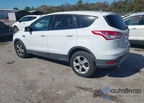 2015 Ford Escape Se z USA, uszkodzony, nr VIN 1FMCU0GX1FUA78336